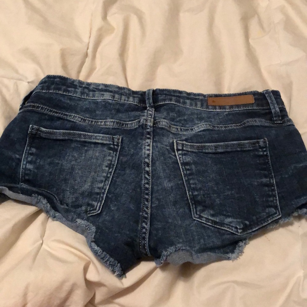 h&m shorts!! - Picture 2 of 3